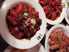 -龙巢盱眙龙虾·牛蛙·烧烤宵夜(八卦岭店)