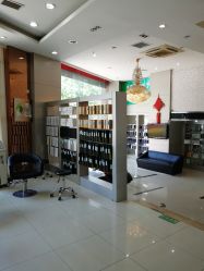 -Bollins波林丝•专研护发中心