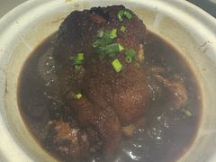 -老码头黑皮肘子锅包肉(赣水路店)