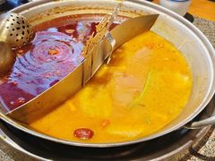 -小天鹅火锅·一线江景洪鼎旗舰店(洪崖洞店)