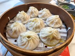 -馋三尺蟹粉小笼(人民广场店)