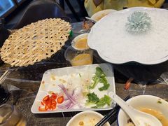 -官塘鱻鱻鱼生·潮汕生腌·砂锅粥(西马路总店)