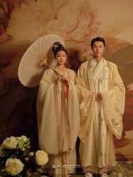 -爱城婚纱摄影·品质严选店