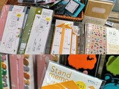 -猫的天空之城概念书店(苏州诚品店)
