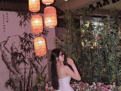 -王府井奥莱棋盘山小镇