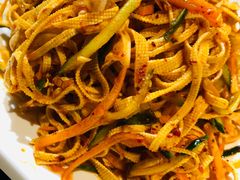 -金明姬铁锅炖(东坝店)