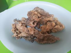 炸鱼皮-榮泰米粉湯(Left Shop)