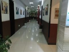 -手佳按摩·足疗·艾灸(龙江店)