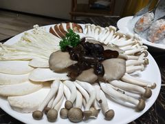 -秦宝雪花牛肉养生火锅(大兴九臻店)