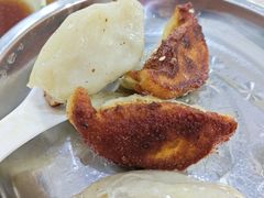 -黄阿姨锅贴大王(万航渡路店)