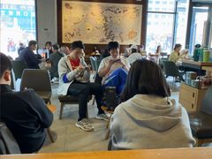 -星巴克臻选(济南万达店)