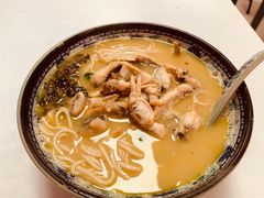 -明呈黄鱼面馆(斜土路店)
