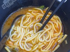 -桂在香知桂林米粉(红博中央公园店)