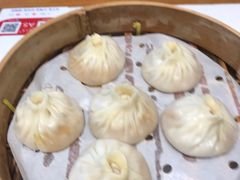 蟹粉小笼-馋三尺蟹粉小笼(人民广场店)