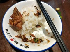 -富正毅三下锅(体育馆店)