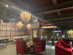 -明日世界密室轰趴·剧本桌游·箭馆团建(国贸店)