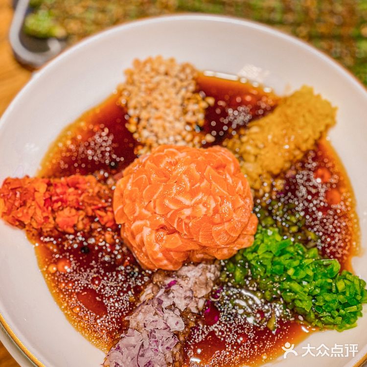 沈阳|🔥必吃榜No.1排队吃的香辣蟹面名不虚传