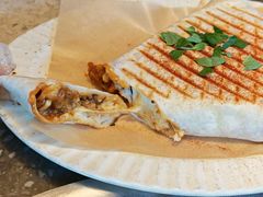 热压凤梨奶酪猪肉三角馅饼-野草莓自由市场