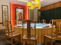 包厢-四季厨房 鲁菜·孔府烤鸭(高新万达店)