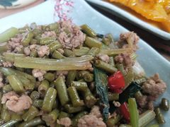 酸豆角炒肉末-柴火农家饭(遇龙河店)