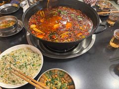 -鸿顺老铁锅美蛙鱼府(解放碑店)