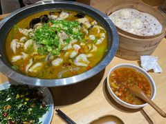 -小六汤包砂煲菜(文景路店)