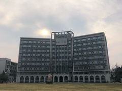 -中国人民大学图书馆新馆
