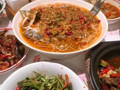 -堂瓦里·33年传统赣菜(第一街区店)