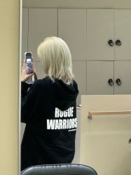 -Mentor Hair Salon