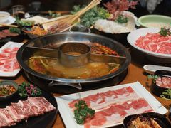 -佬土鹅肠火锅(中建大观店)