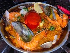 传统西班牙海鲜饭-BROWNSTONE布朗石西班牙餐厅(富城店)