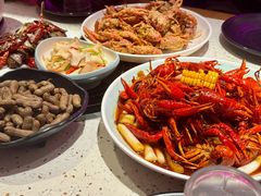 -沪小胖·小龙虾·蓝龙王(八佰伴店)
