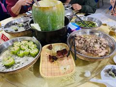 -红旗山庄(圭峰山店)