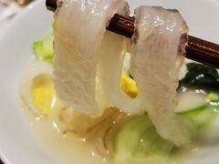 -忆江南·临江鱼馆