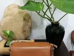 -BJG皮行天下手袋店