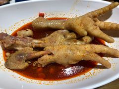 -二孃鸡爪爪(东风路总店)