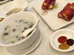 -万山楼海鲜酒家·二十三年老字号