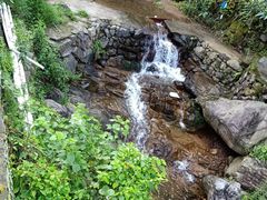 -安吉龙王山峡谷漂流