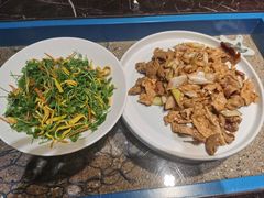 -瓦国小镇·果木烤鸭·融合菜(西口店)