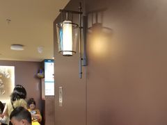 -霸王茶姬(上海恒基名人店)