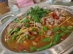 -焱焰鲜锅兔·佳味郑氏·自贡特色菜