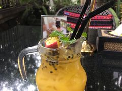 百香果汁配椰子蛋糕-Fern Forest Cafe