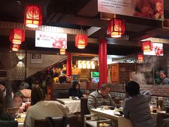 大堂-羊家胡同·龙虾烧烤火锅(龙汇路店)