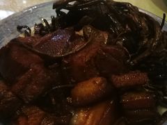 土罐煨花肉-芙蓉凰花园酒楼