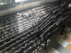 -吐斯廉屠杀博物馆