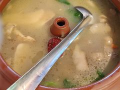 野菌汽锅鸡-海韵人家.海景花园经典云南菜(双廊店)