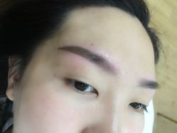 -轻妆Feel·半永久纹眉眼线