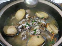 -吉品莞家·鲍鱼鸡煲(东莞店)