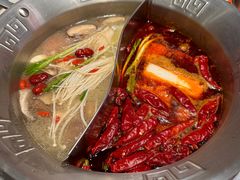 -大芊金重庆串串火锅(南京路店)