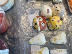-胖东来生活广场(健康路店)